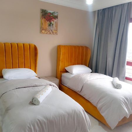 Nouveau Appartement Au Plein Centre Ville En Face Hilton 탕헤르 외부 사진