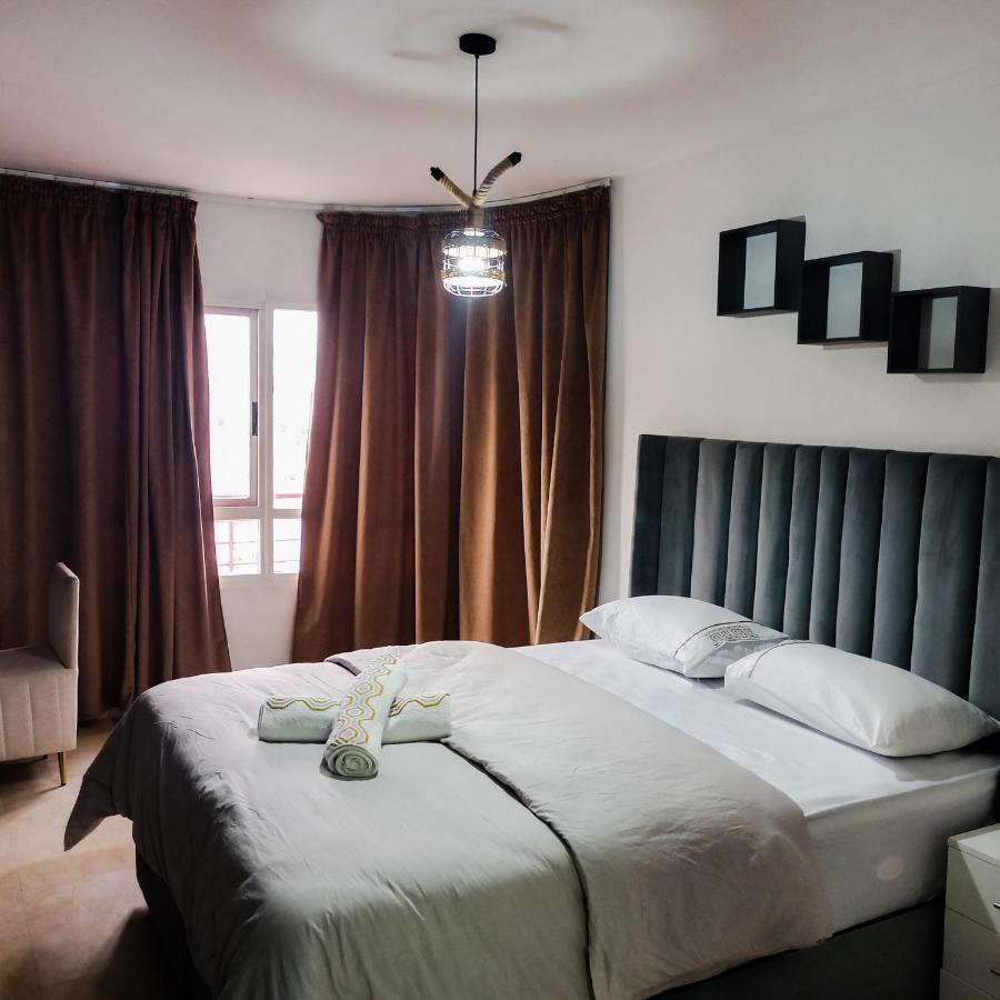 Nouveau Appartement Au Plein Centre Ville En Face Hilton 탕헤르 외부 사진